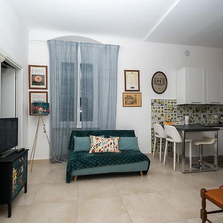 Comfort Twobook - Citra 011015-Lt-2159 La Spezia Bagian luar foto