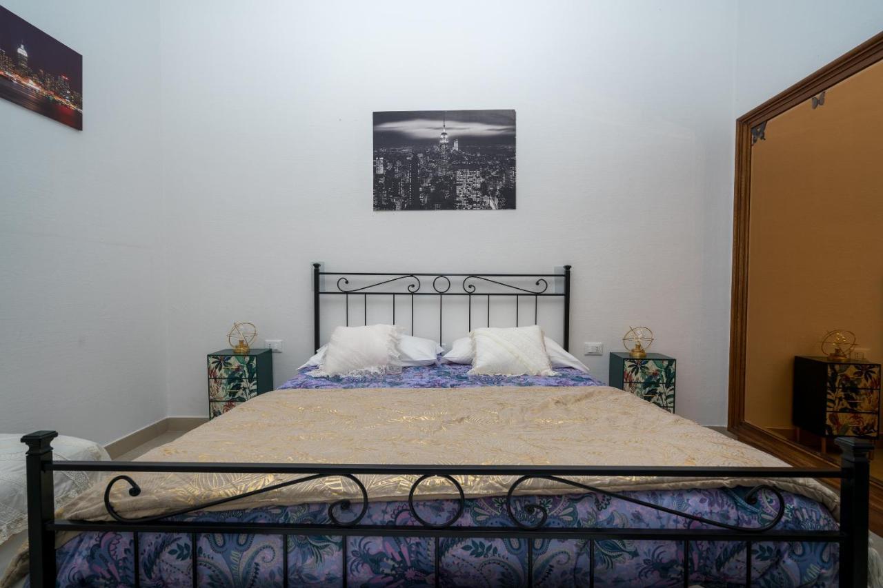 Comfort Twobook - Citra 011015-Lt-2159 La Spezia Bagian luar foto