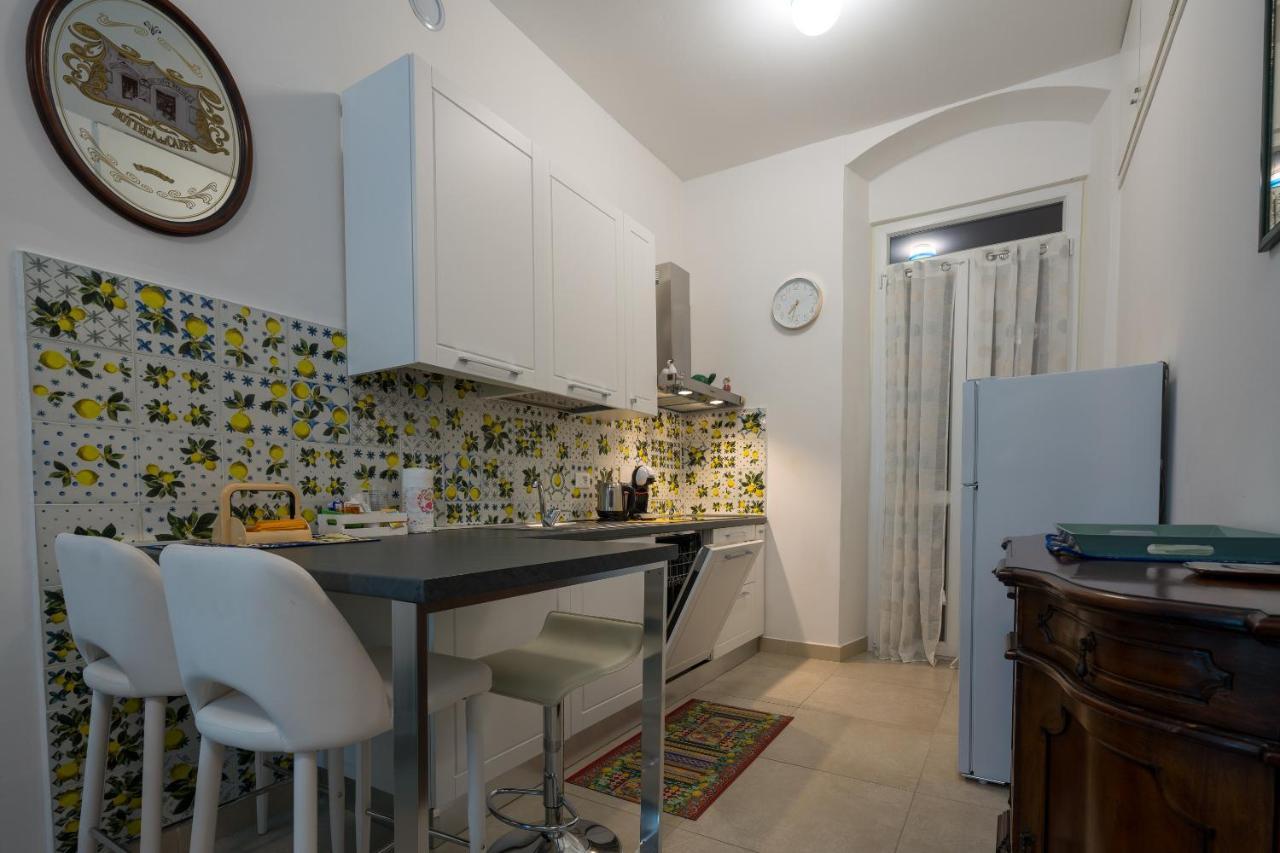 Comfort Twobook - Citra 011015-Lt-2159 La Spezia Bagian luar foto