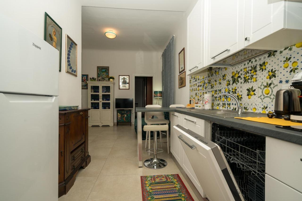 Comfort Twobook - Citra 011015-Lt-2159 La Spezia Bagian luar foto